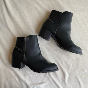 Black Booties with Zipper